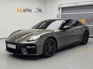 파나메라(972) 4.0 V8 GTS